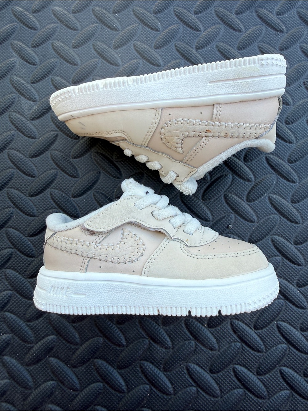 Nike Kids Beige Sneakers